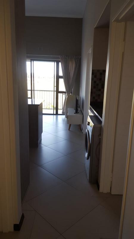 To Let 2 Bedroom Property for Rent in Buhrein Western Cape